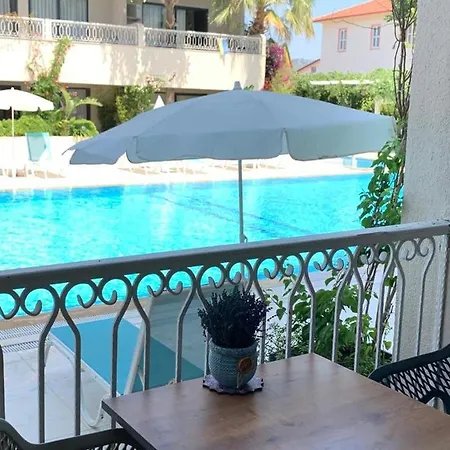 Lejlighedshotel Golden Life *