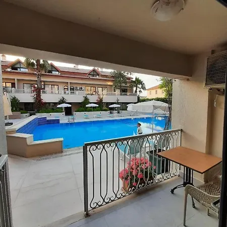 Golden Life Lejlighedshotel