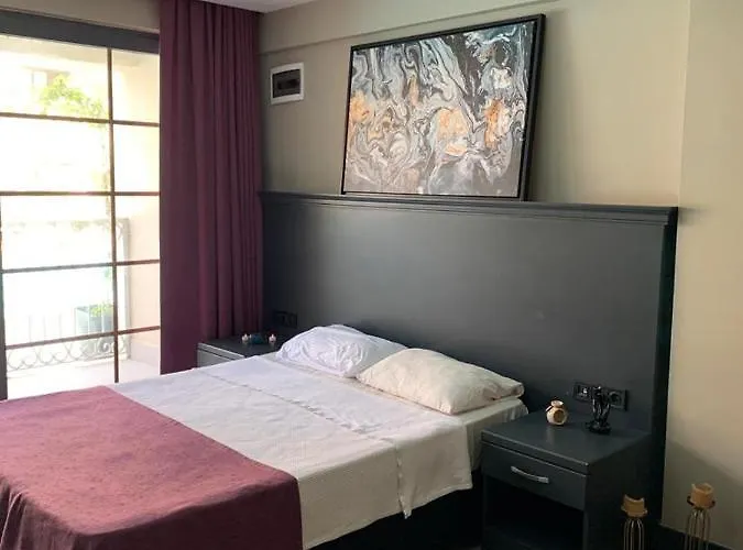 Golden Life Hotel de apartamente