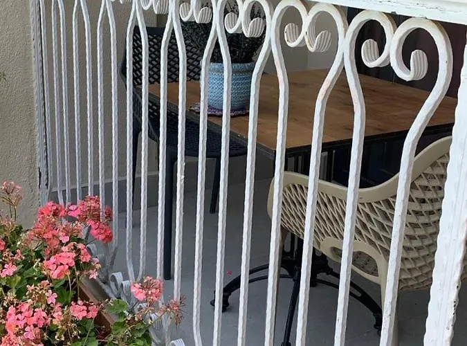 Golden Life Hotel apartamentowy